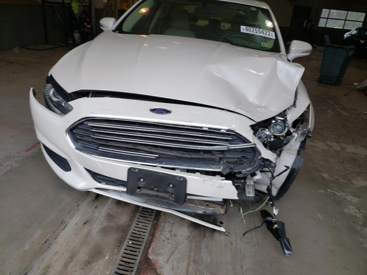 Photo 9 from auction – 2015 FORD FUSION SE with VIN 3FA6P0HD4FR220012