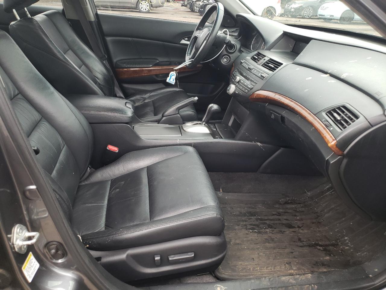 Photo 5 from auction – 2012 HONDA ACCORD EXL with VIN 1HGCP3F8XCA014365