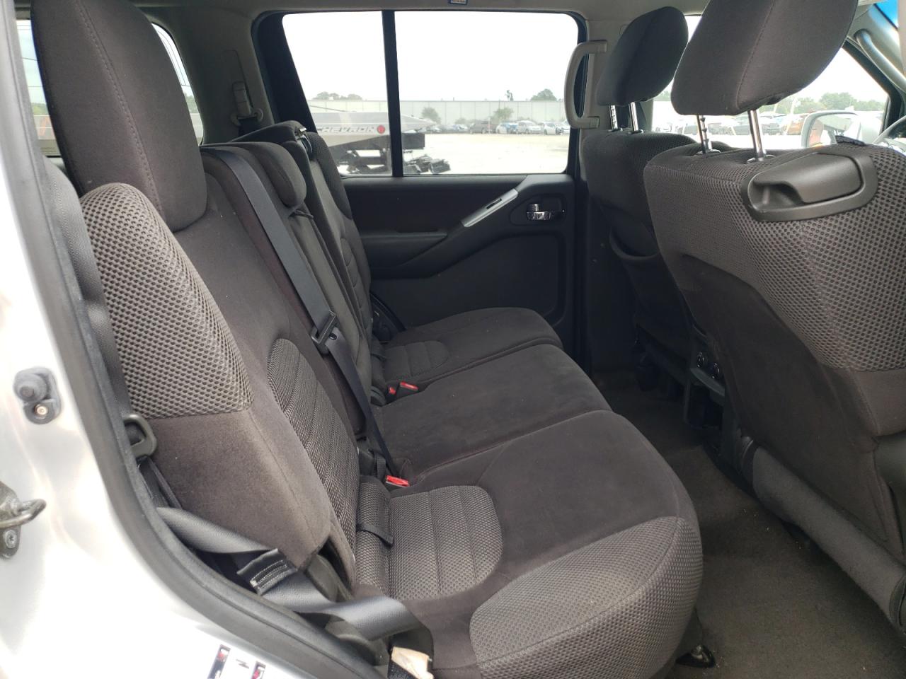 Photo 6 from auction – 2012 NISSAN PATHFINDER with VIN 5N1AR1NN0CC618020