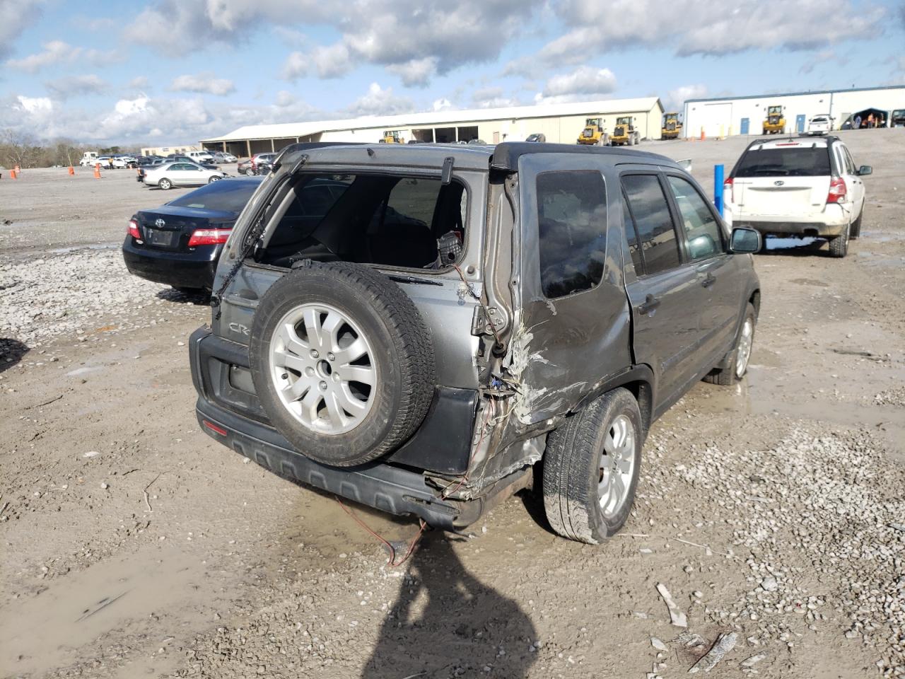 Photo 9 from auction – 2005 HONDA CR-V EX with VIN SHSRD78885U320828
