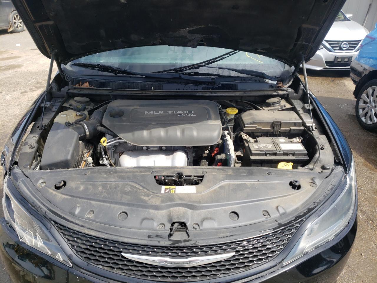 Photo 7 from auction – 2015 CHRYSLER 200 S with VIN 1C3CCCBB1FN668023