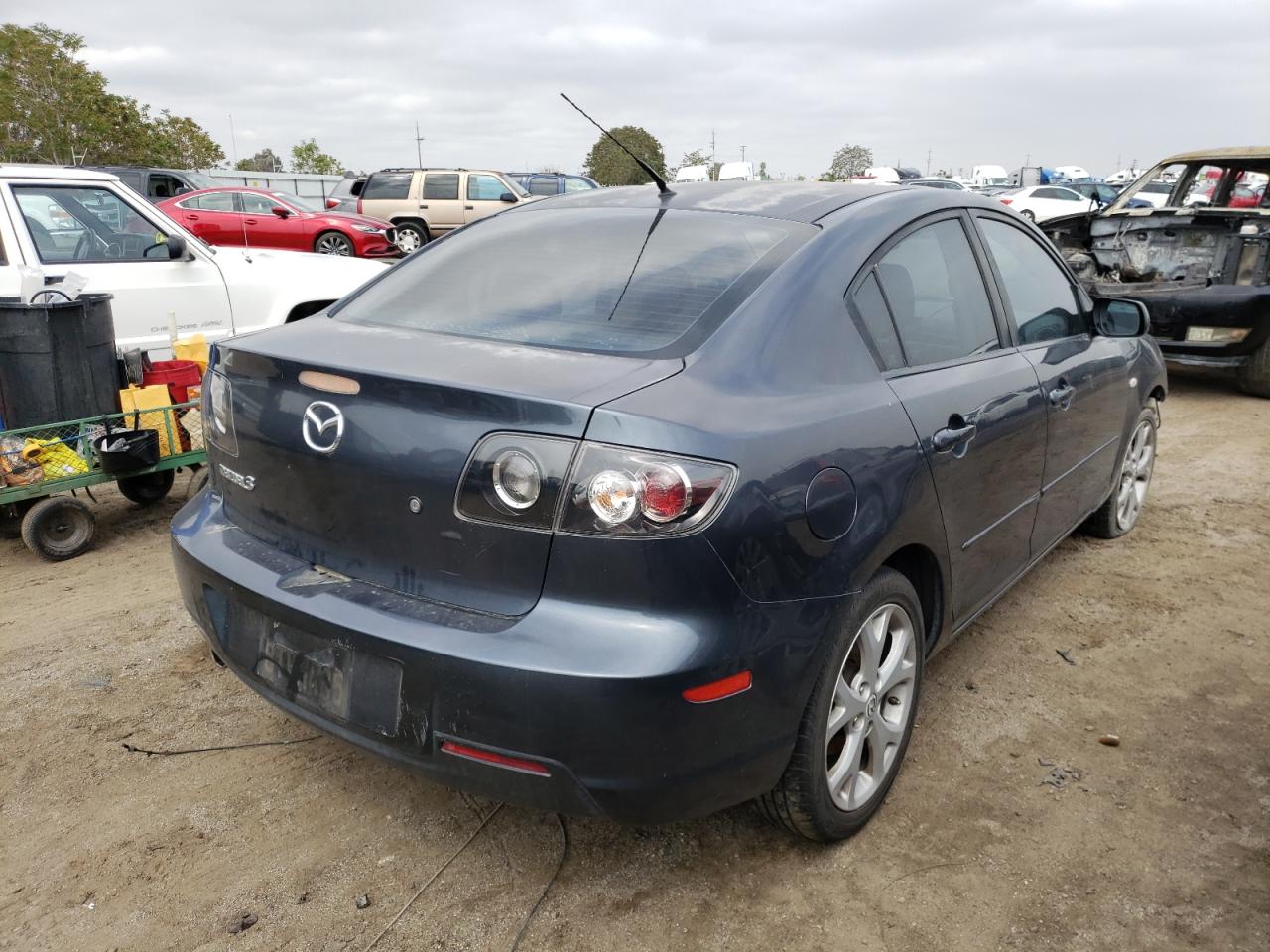 Foto 4 de la subasta – 2009 MAZDA 3 I con VIN JM1BK32F091205492