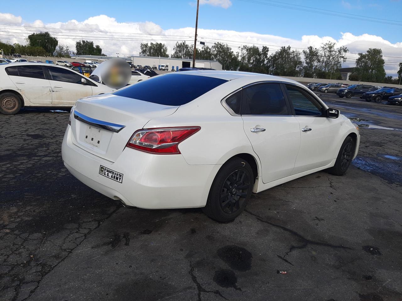 Photo 4 from auction – 2013 NISSAN ALTIMA 2.5 with VIN 1N4AL3AP9DN560722
