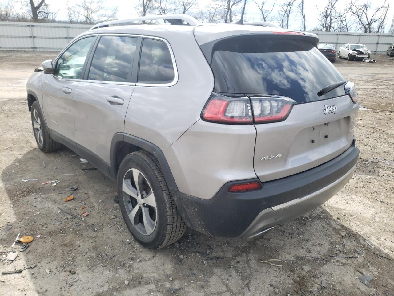 Photo 3 from auction – 2019 JEEP CHEROKEE L with VIN 1C4PJMDX9KD427389