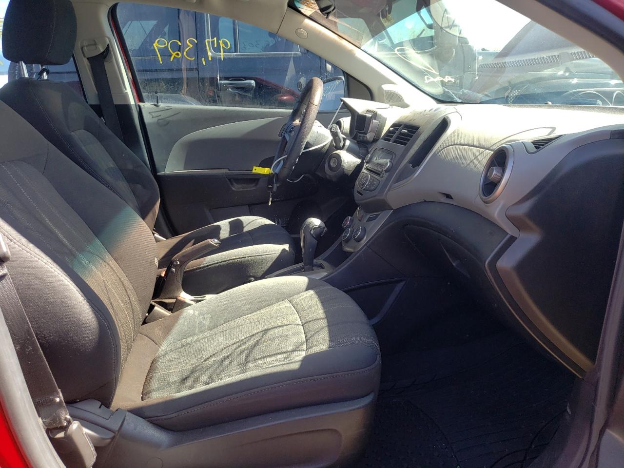 Photo 5 from auction – 2012 CHEVROLET SONIC LT with VIN 1G1JC6SH3C4219283