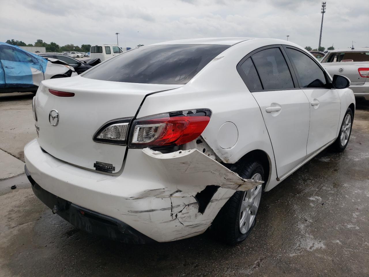 Photo 4 from auction – 2011 MAZDA 3 I with VIN JM1BL1VF7B1360883