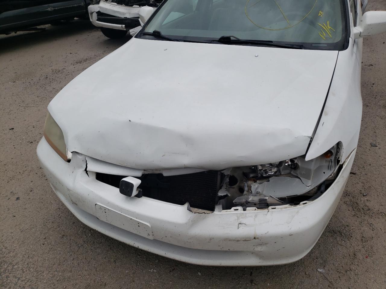 Photo 9 from auction – 2000 HONDA ACCORD EX with VIN 1HGCG5667YA094256