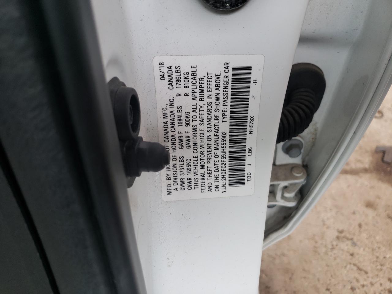 Photo 10 from auction – 2018 HONDA CIVIC LX with VIN 2HGFC2F59JH555902