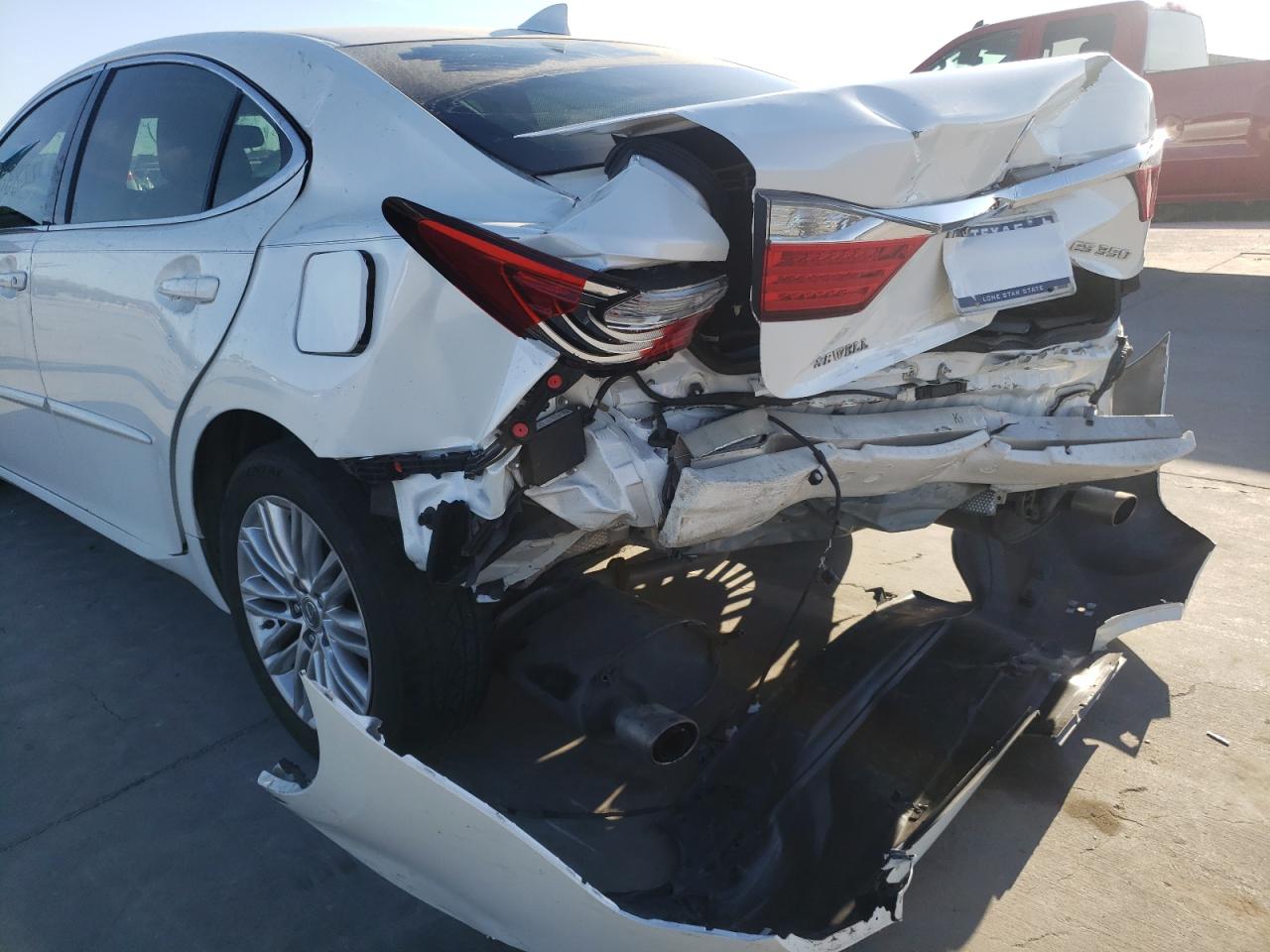 Foto 9 de la subasta – 2015 LEXUS ES 350 con VIN JTHBK1GG3F2177309