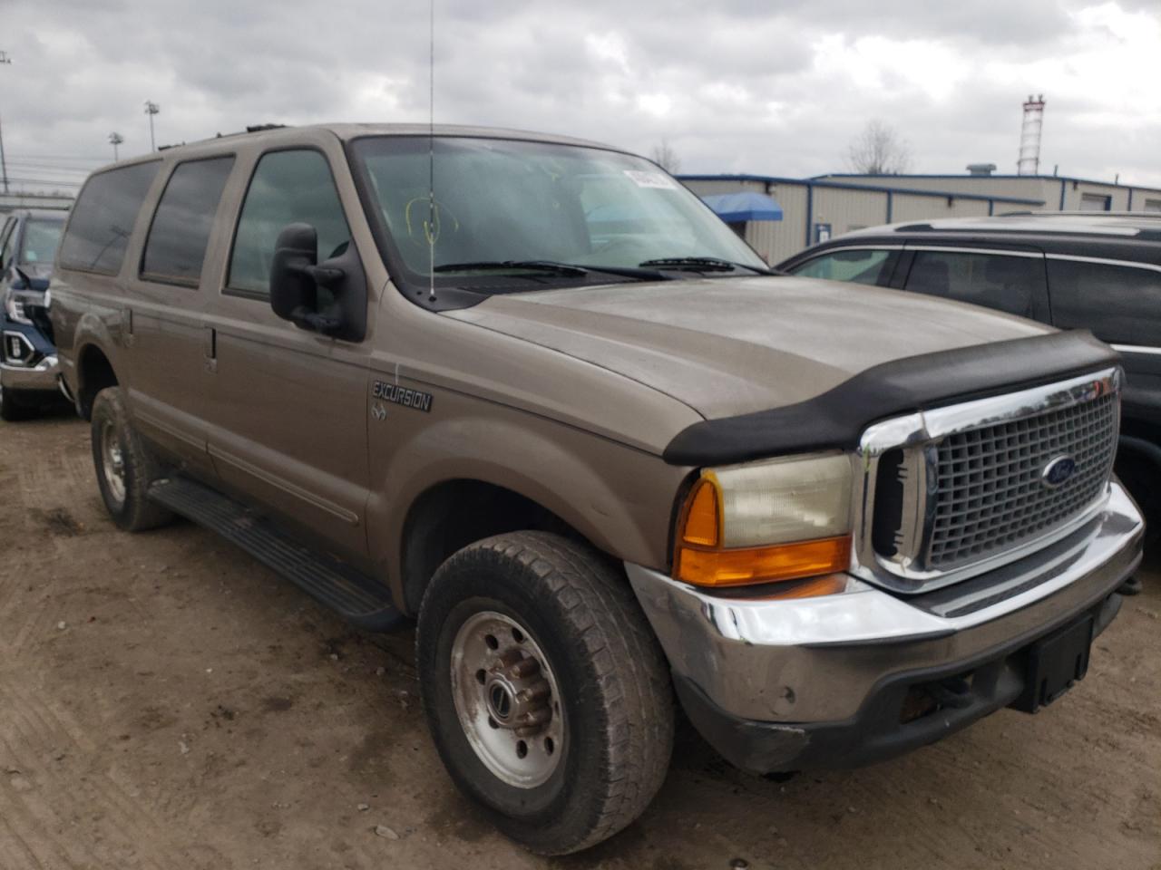 FORD EXCURSION 2000 with VIN 1FMNU41SXYEA21661 - Photo from auction
