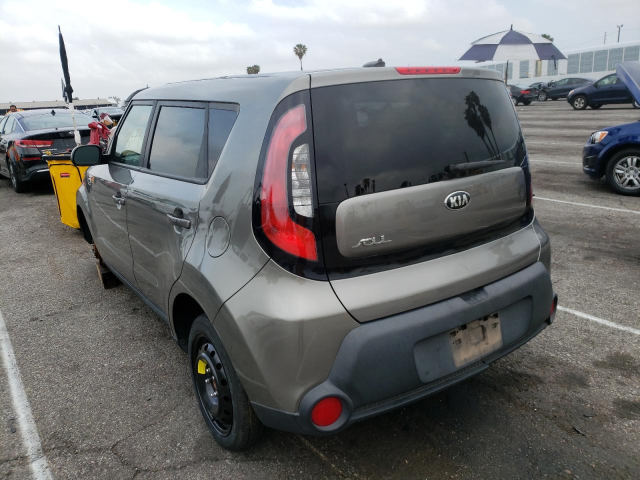 Photo 3 from auction – 2016 KIA SOUL with VIN KNDJN2A21G7341622
