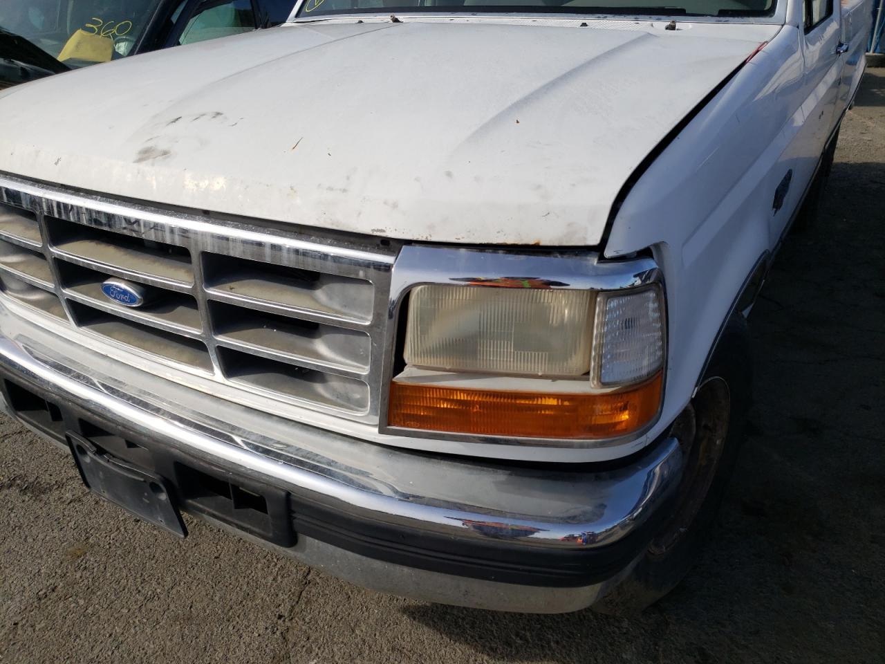 Photo 9 from auction – 1995 FORD F250 with VIN 2FTHF25F2SCA36925