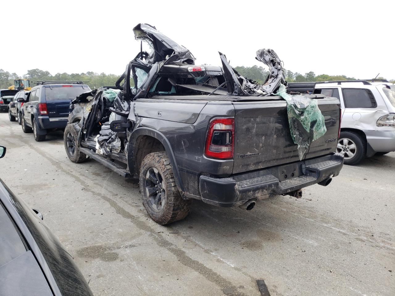 Photo 3 from auction – 2020 RAM 1500 REBEL with VIN 1C6SRFLT5LN357048