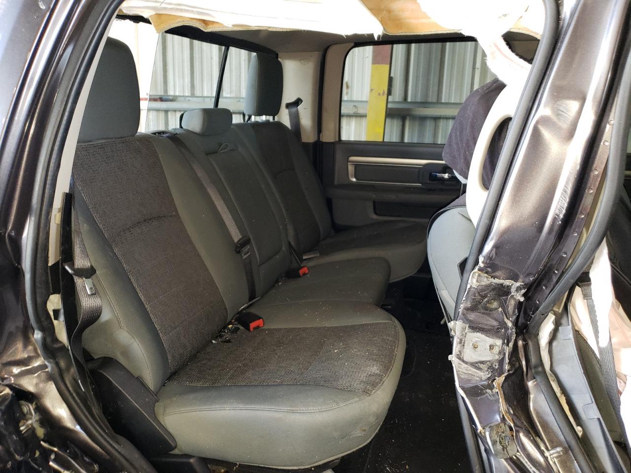 Photo 6 from auction – 2015 RAM 1500 SLT with VIN 1C6RR6LT4FS506067