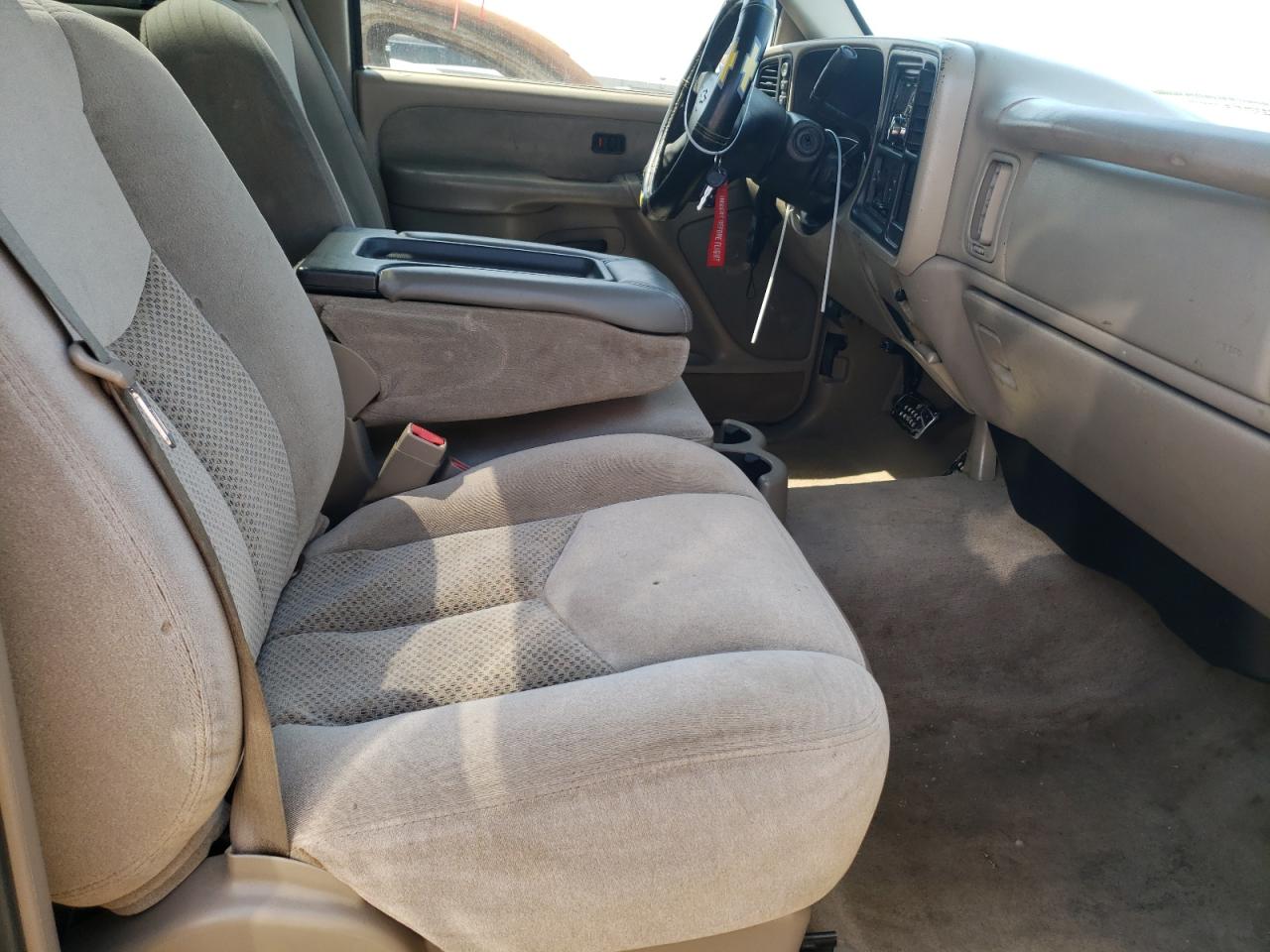 Photo 5 from auction – 2003 CHEVROLET SILVERADO with VIN 1GCEK14TX3Z158601