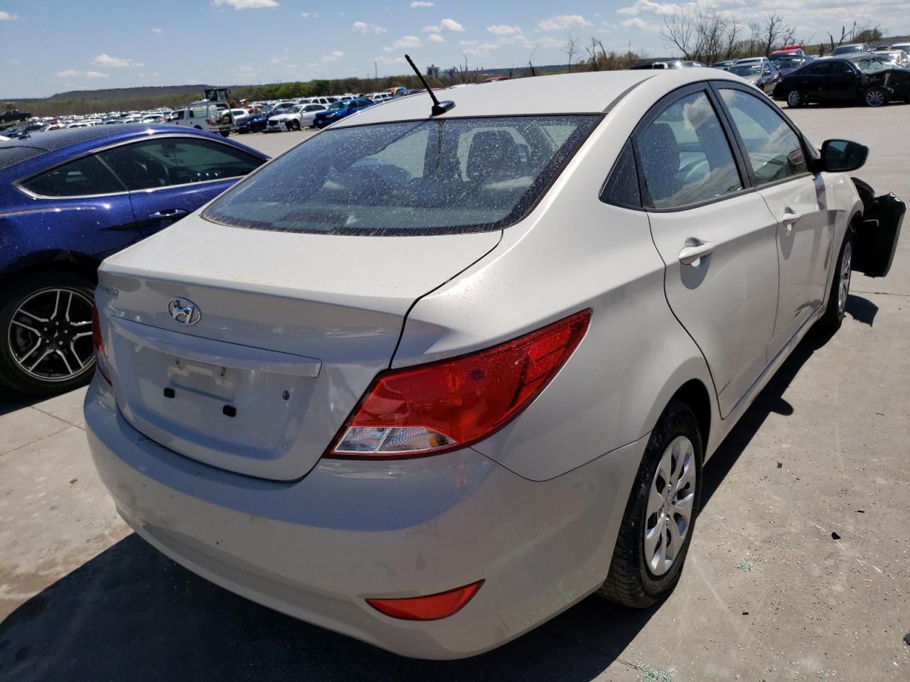 Photo 4 from auction – 2017 HYUNDAI ACCENT SE with VIN KMHCT4AE6HU189405