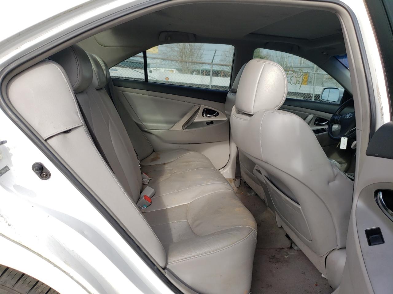 Photo 6 from auction – 2007 TOYOTA CAMRY LE with VIN 4T1BK46K37U515477