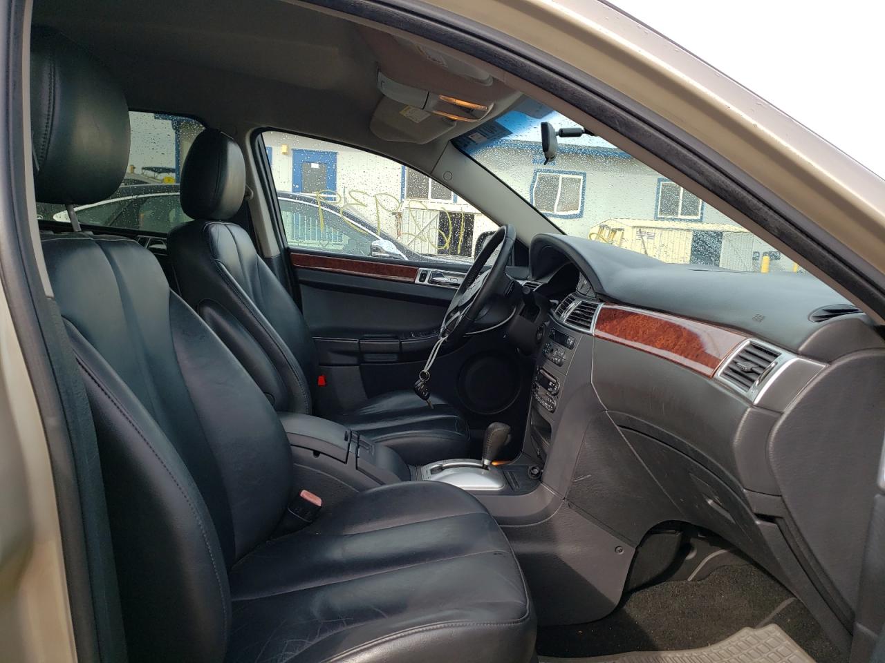 Photo 5 from auction – 2005 CHRYSLER PACIFICA T with VIN 2C4GF684X5R656114