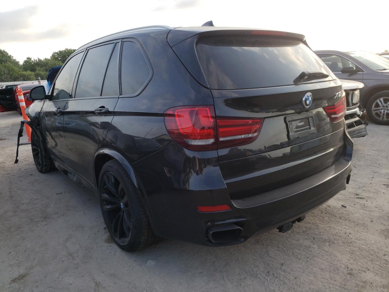 Photo 3 from auction – 2018 BMW X5 XDRIVE5 with VIN 5UXKR6C53J0U15760