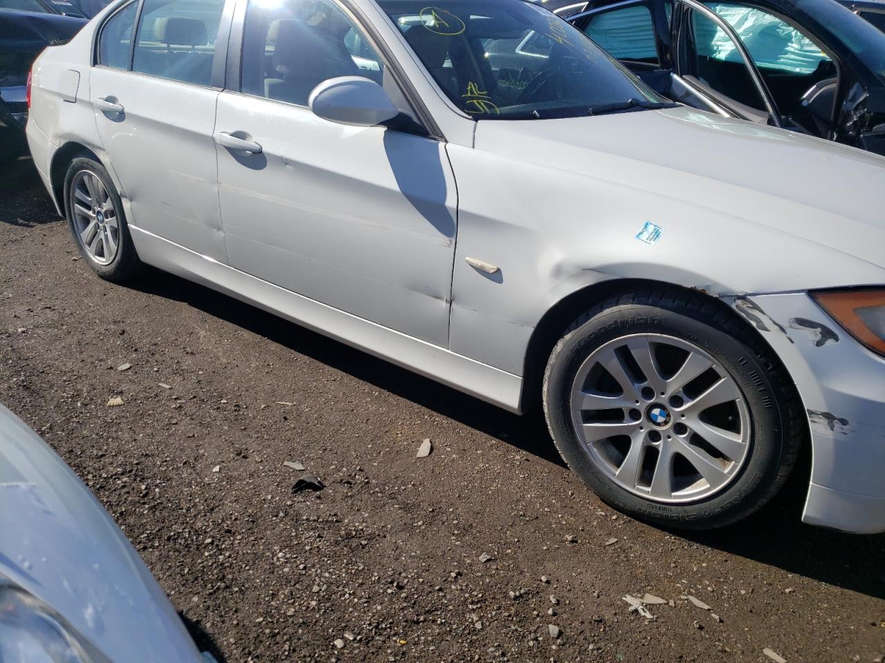 Photo 9 from auction – 2007 BMW 328 I with VIN WBAVA33557PG39326