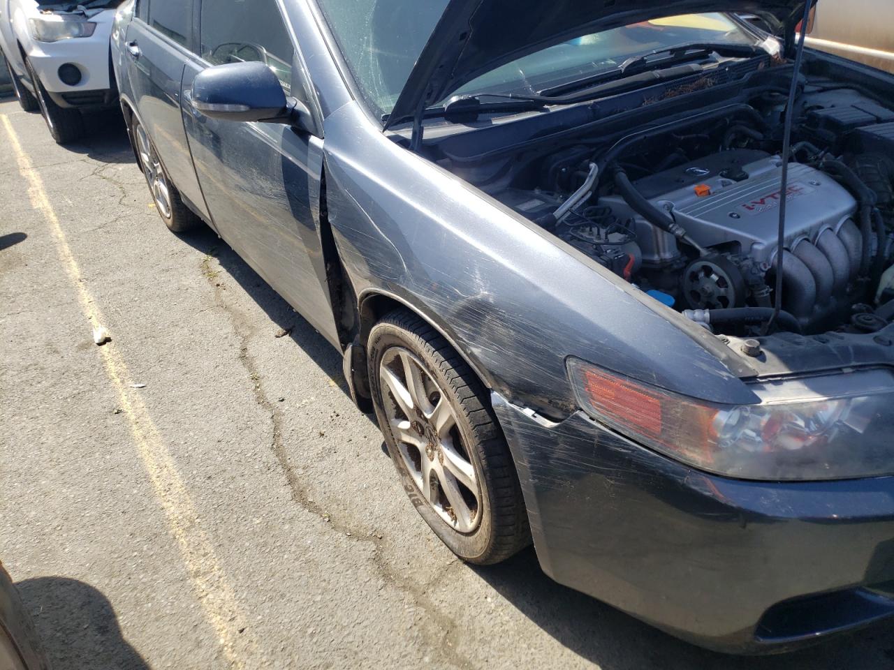 Photo 9 from auction – 2005 ACURA TSX with VIN JH4CL96815C032465