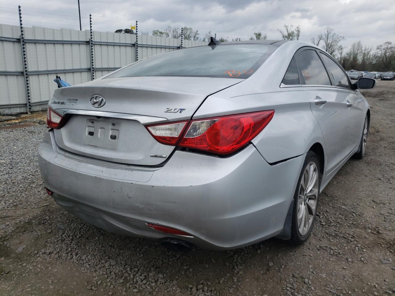 Photo 9 from auction – 2013 HYUNDAI SONATA SE with VIN 5NPEC4AB8DH574357
