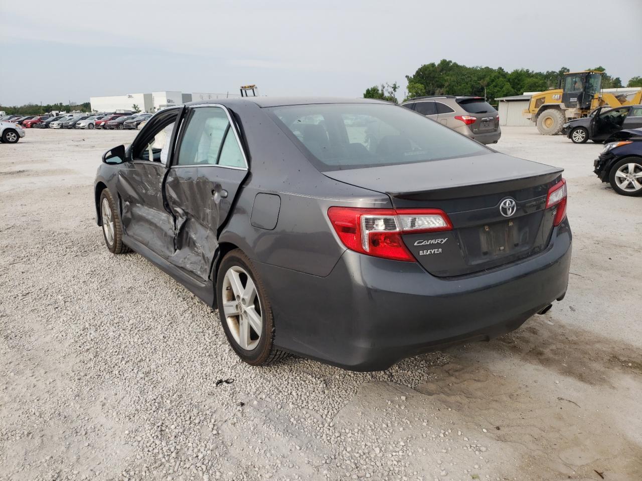 Photo 3 from auction – 2012 TOYOTA CAMRY BASE with VIN 4T1BF1FK0CU200102