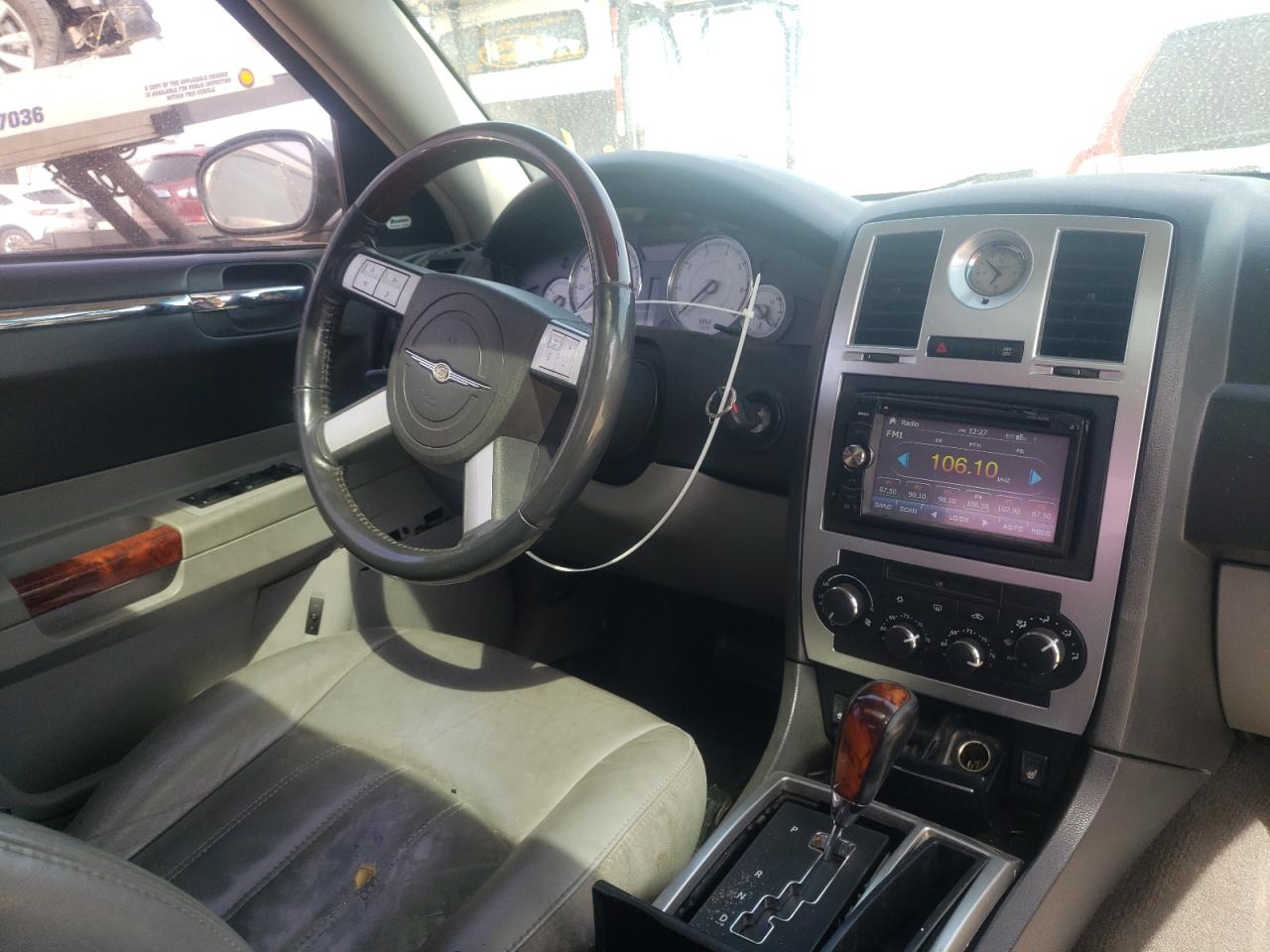 Photo 9 from auction – 2006 CHRYSLER 300 C with VIN 2C3LA63H36H272856