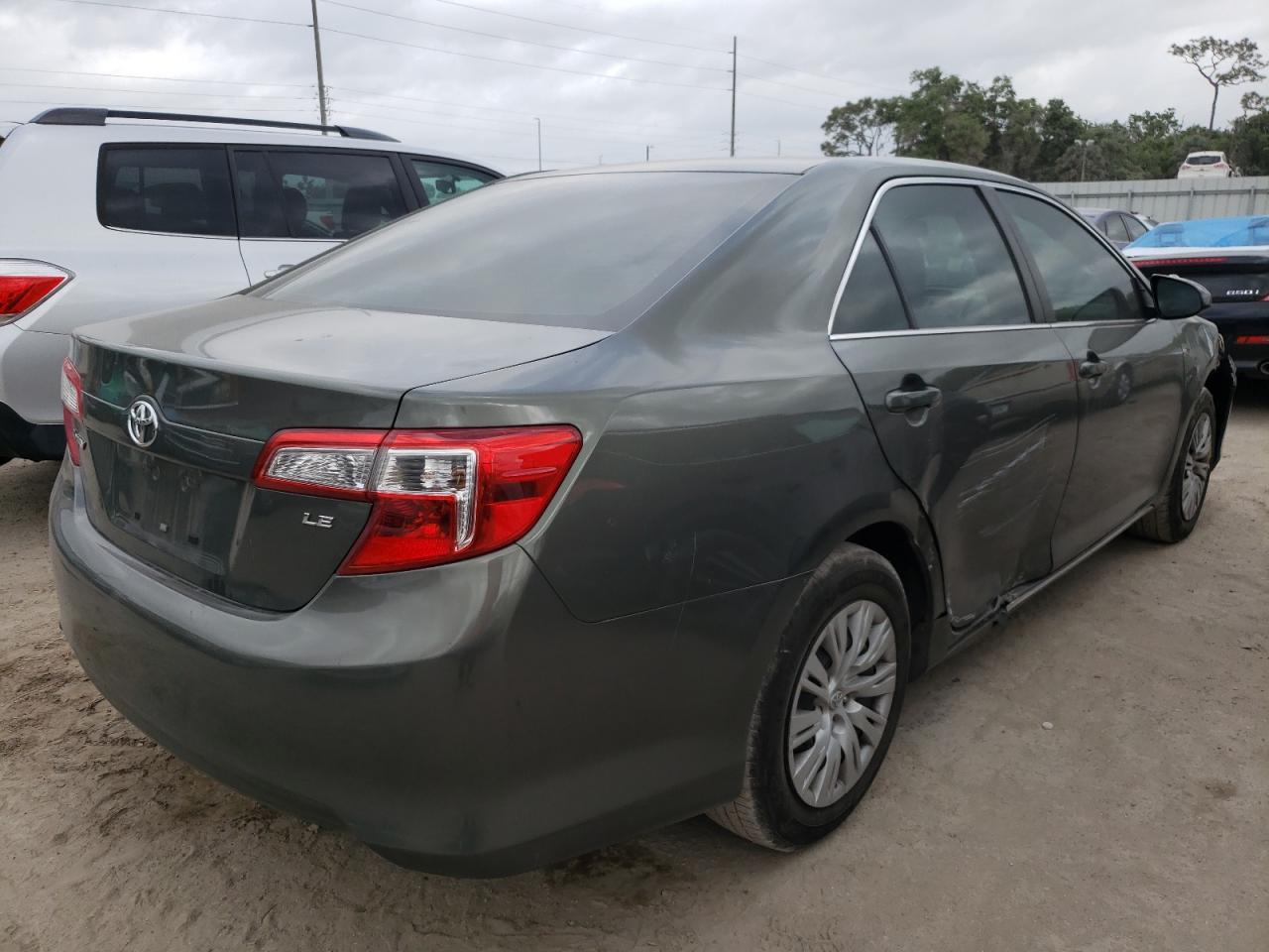 Photo 4 from auction – 2013 TOYOTA CAMRY L with VIN 4T1BF1FK5DU719194