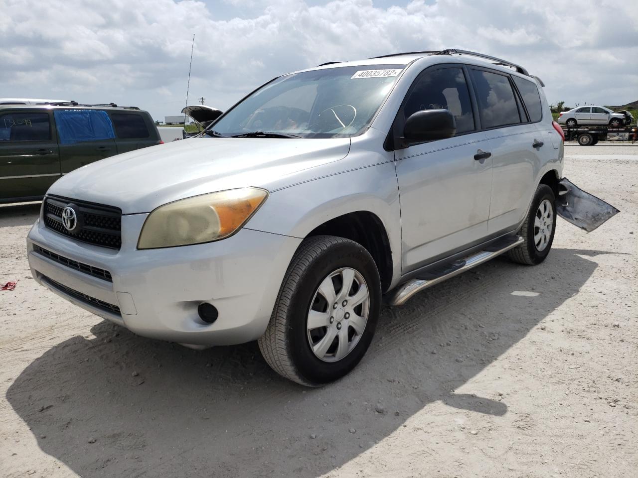 Photo 2 from auction – 2006 TOYOTA RAV4 with VIN JTMZD33V166011129