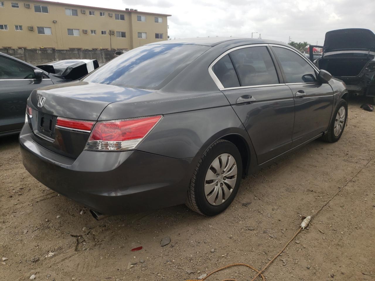 Photo 4 from auction – 2012 HONDA ACCORD LX with VIN 1HGCP2F33CA199714
