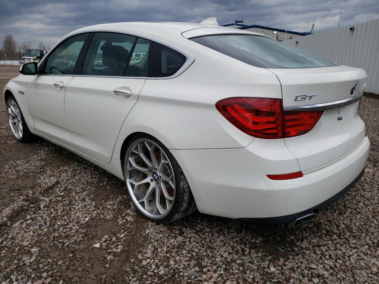 Photo 3 from auction – 2010 BMW 550 GT with VIN WBASN4C54AC209277