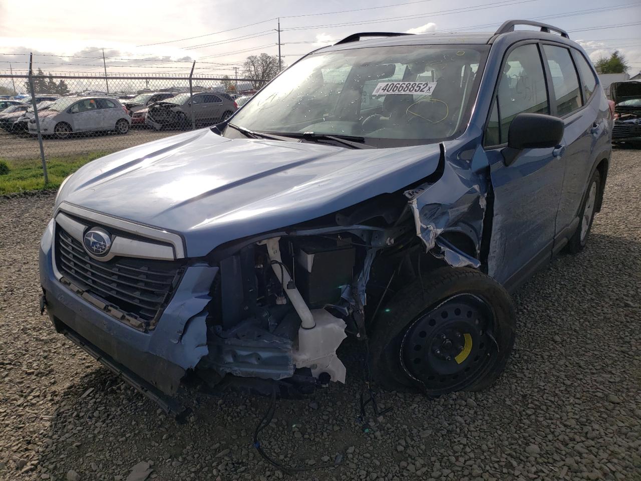 Photo 2 from auction – 2019 SUBARU FORESTER with VIN JF2SKACC4KH535191