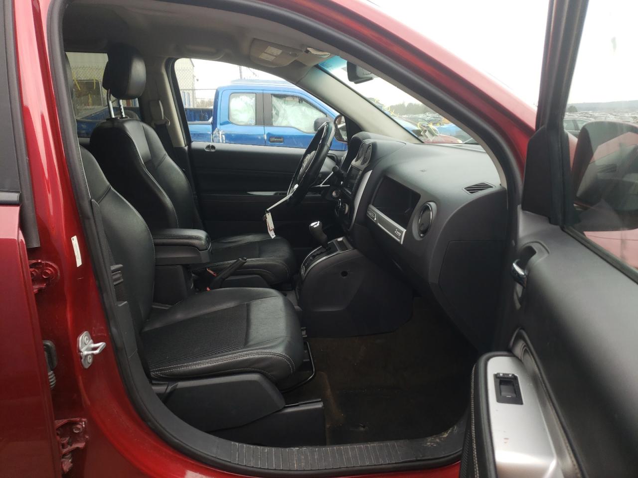 Photo 5 from auction – 2015 JEEP COMPASS LA with VIN 1C4NJDEB9FD357036