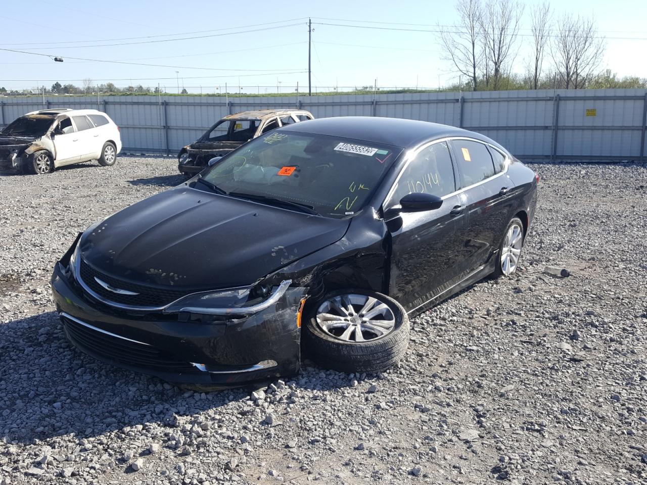 Photo 2 from auction – 2016 CHRYSLER 200 LIMITE with VIN 1C3CCCAB4GN154640