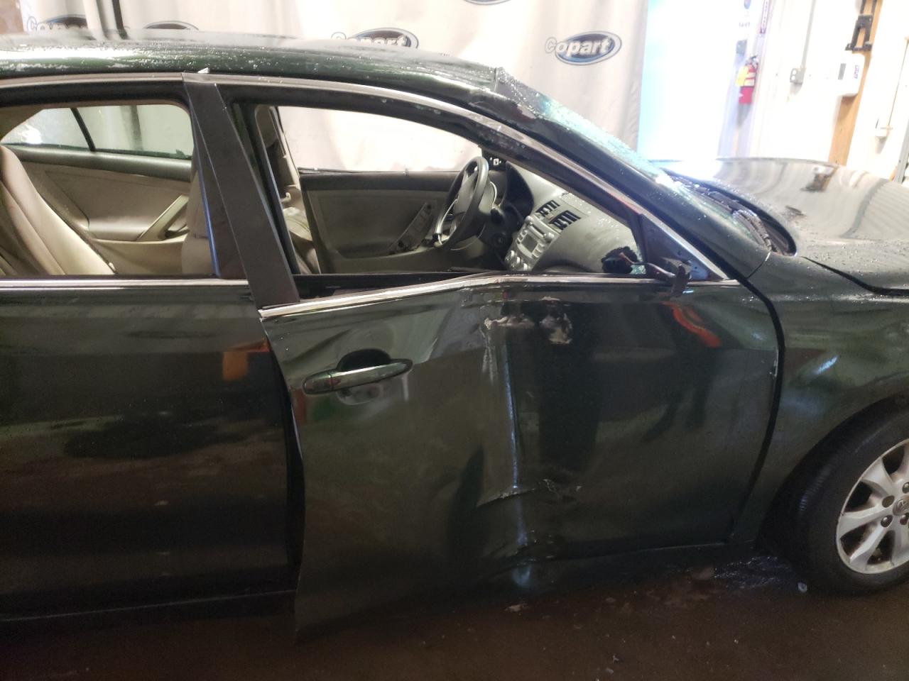 Photo 9 from auction – 2011 TOYOTA CAMRY BASE with VIN 4T1BF3EK8BU582889