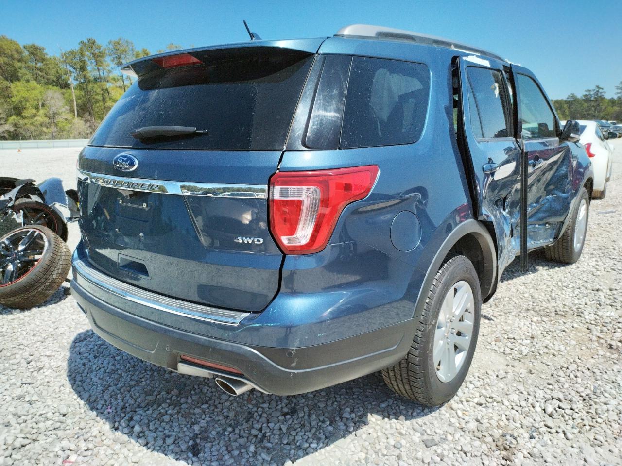 صورة رقم 4 من المزاد - 2018 FORD EXPLORER X مع VIN 1FM5K8D86JGC15353