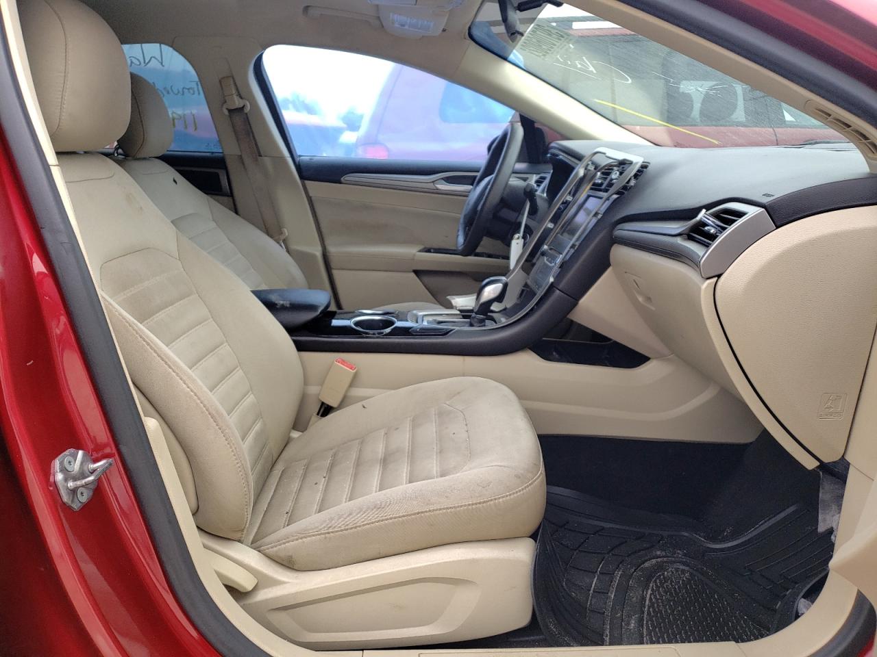 Photo 5 from auction – 2013 FORD FUSION SE with VIN 3FA6P0HR7DR277653