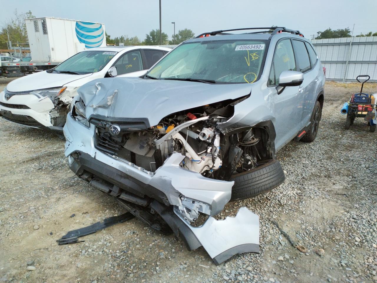 Photo 2 from auction – 2019 SUBARU FORESTER S with VIN JF2SKAPC0KH553522