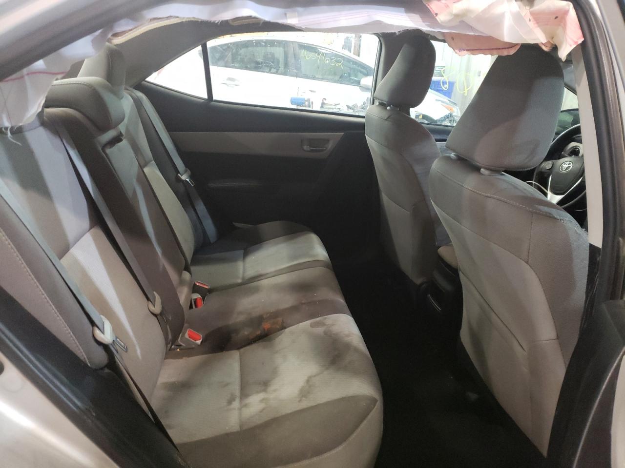 Photo 6 from auction – 2018 TOYOTA COROLLA L with VIN 5YFBURHE2JP766112