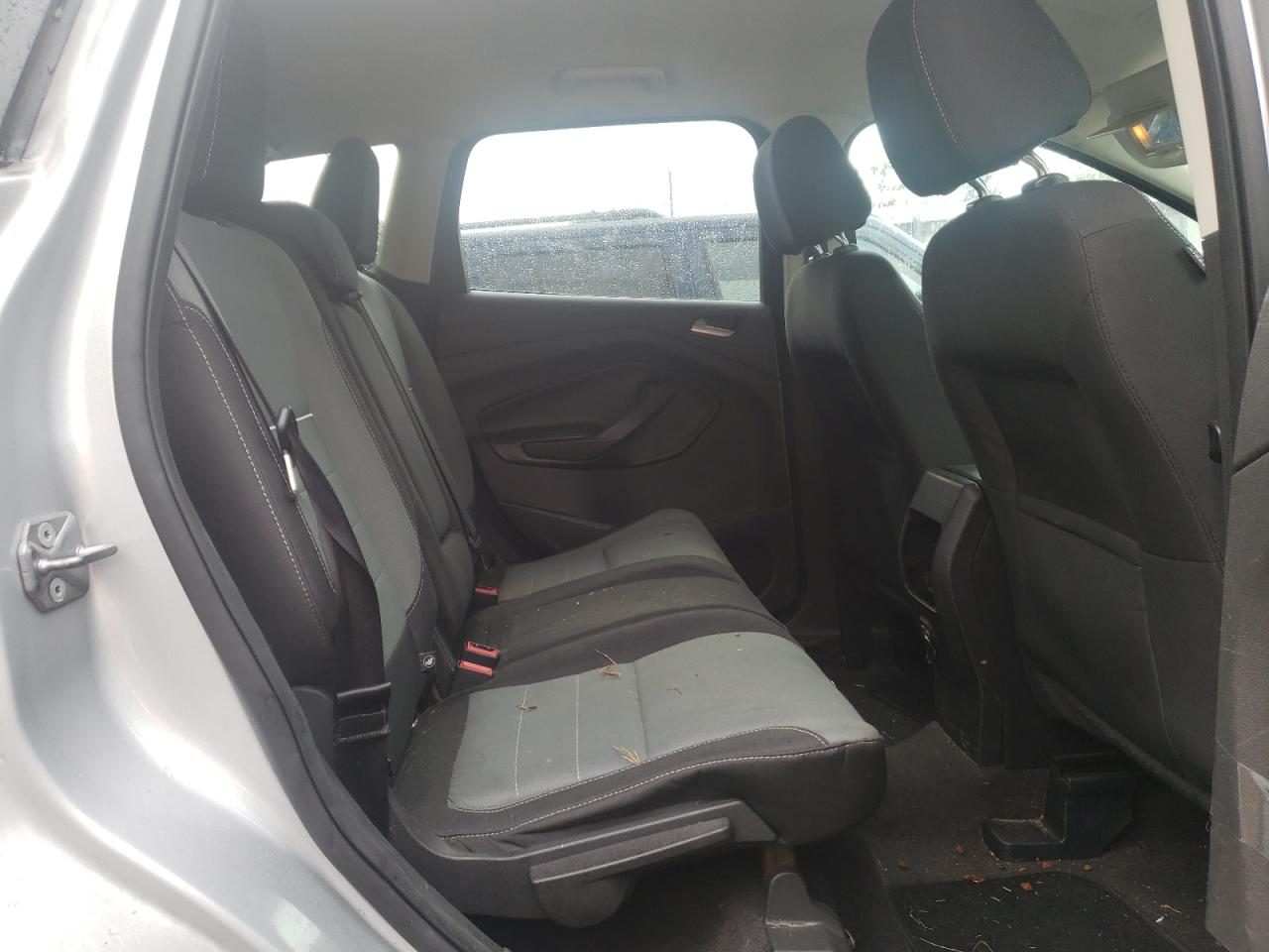 Photo 6 from auction – 2015 FORD ESCAPE SE with VIN 1FMCU0GX4FUB39131