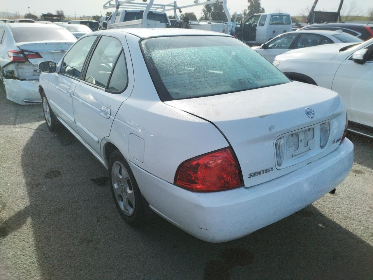 Photo 3 from auction – 2004 NISSAN SENTRA with VIN 3N1CB51D44L841191