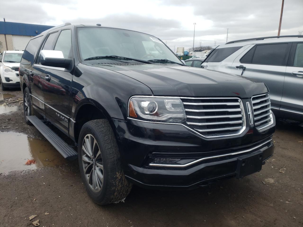LINCOLN NAVIGATOR 2017 with VIN 5LMJJ3JT6HEL05229 - Photo from auction