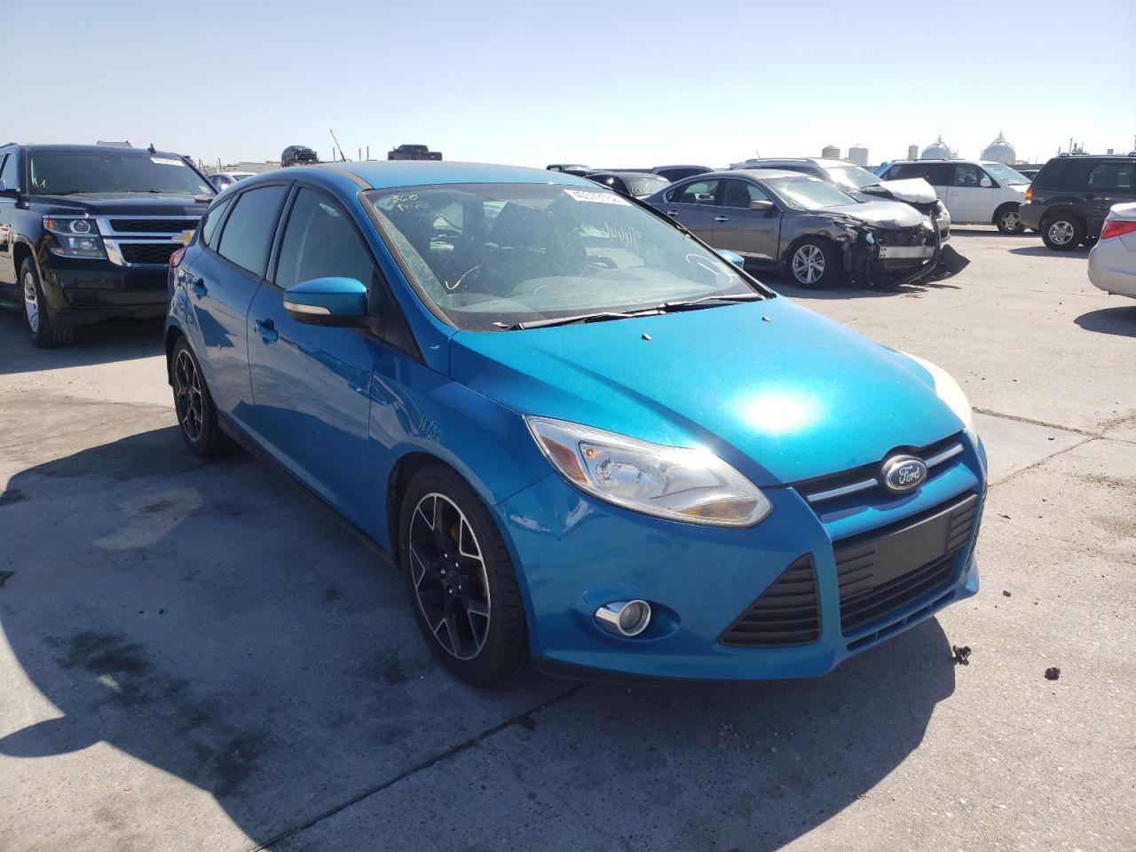 FORD FOCUS SE 2014 with VIN 1FADP3K2XEL378481 - Photo from auction