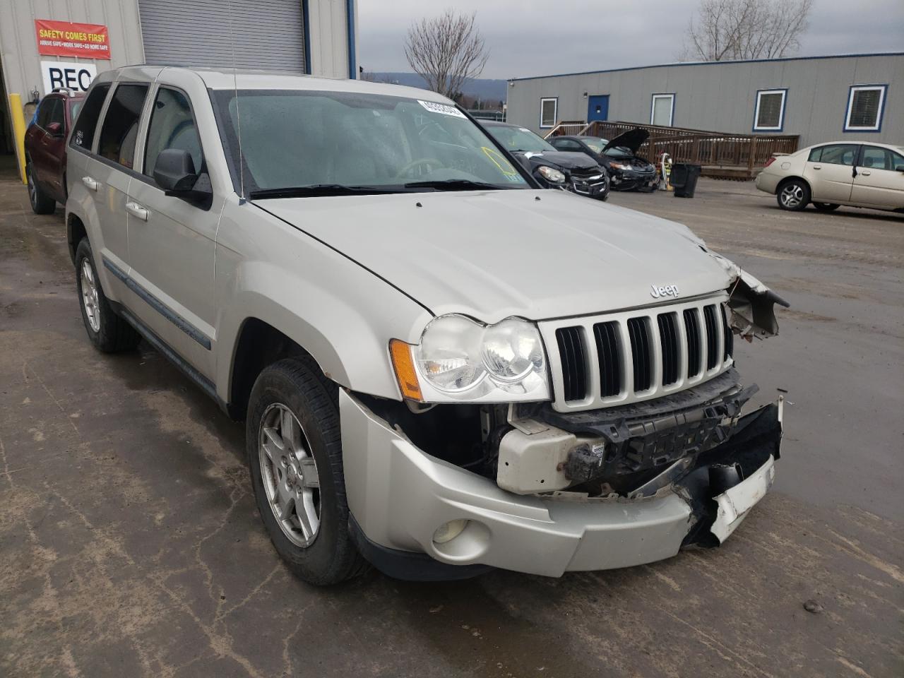 JEEP GRAND CHER 2007 with VIN 1J8GR48K97C623670 - Photo from auction