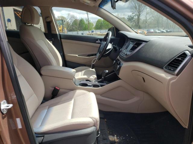 Photo 5 from auction – 2016 HYUNDAI TUCSON LIM with VIN KM8J33A24GU227297