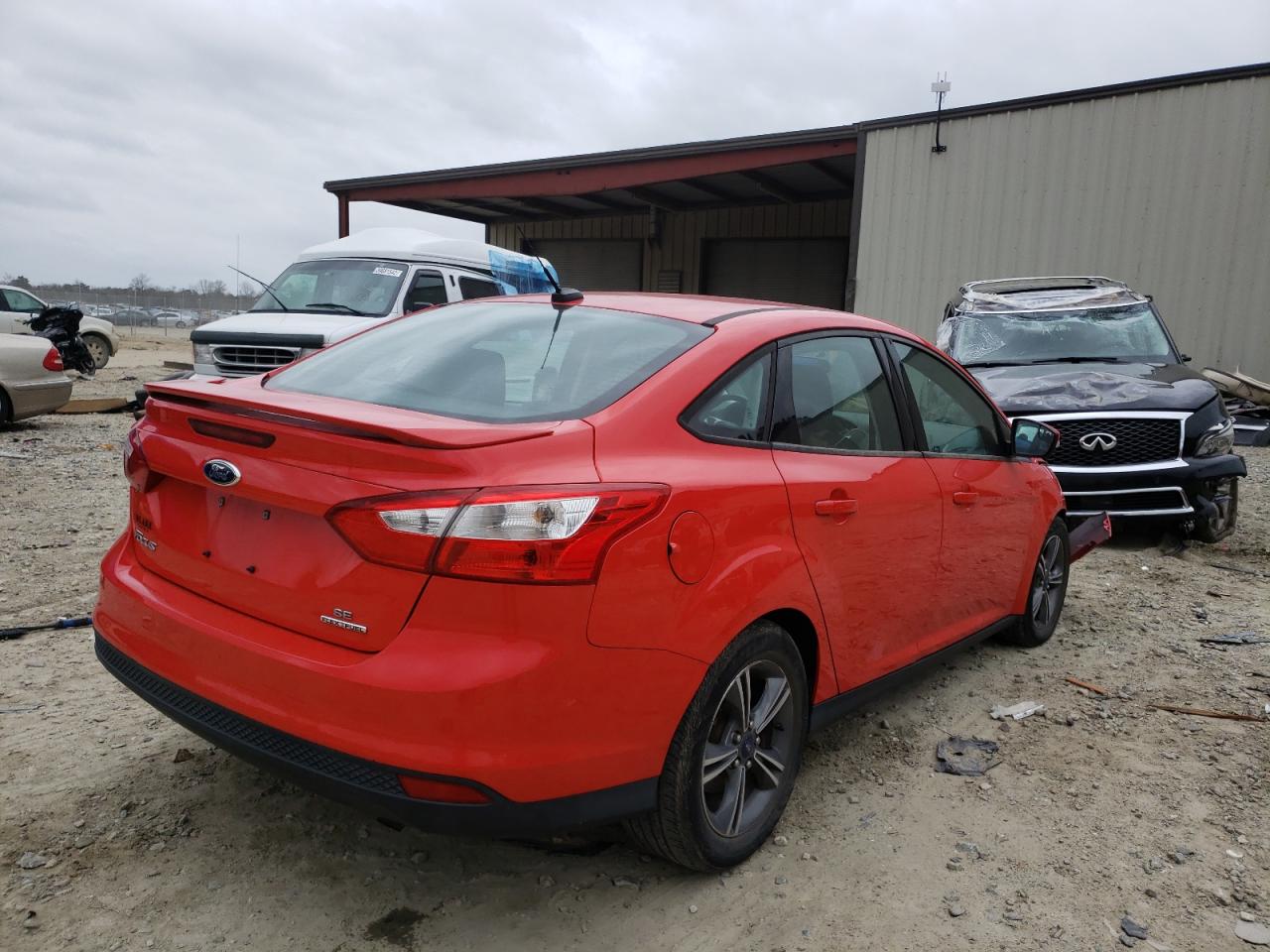 Photo 4 from auction – 2014 FORD FOCUS SE with VIN 1FADP3F2XEL257752