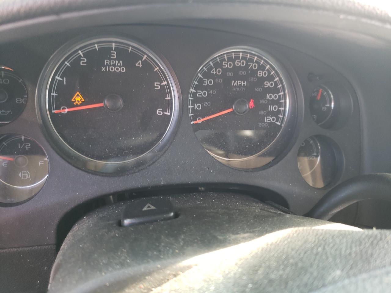 Photo 8 from auction – 2010 CHEVROLET AVALANCHE with VIN 3GNNCEE09AG269282