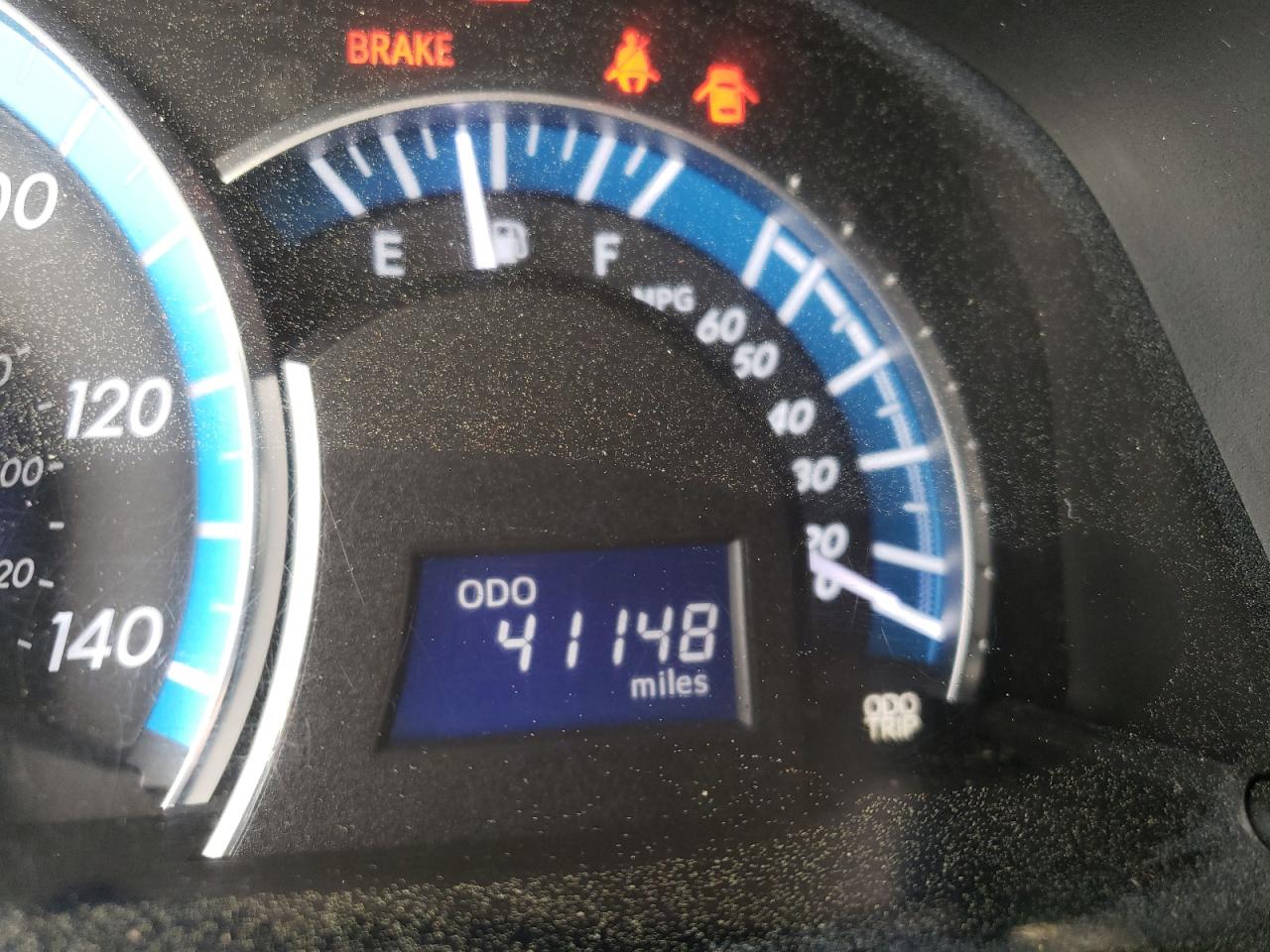 Photo 8 from auction – 2014 TOYOTA CAMRY HYBR with VIN 4T1BD1FK9EU112769