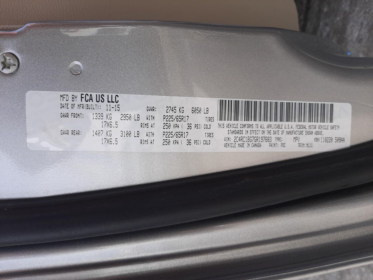 Photo 10 from auction – 2016 CHRYSLER TOWN & COU with VIN 2C4RC1BG7GR197683